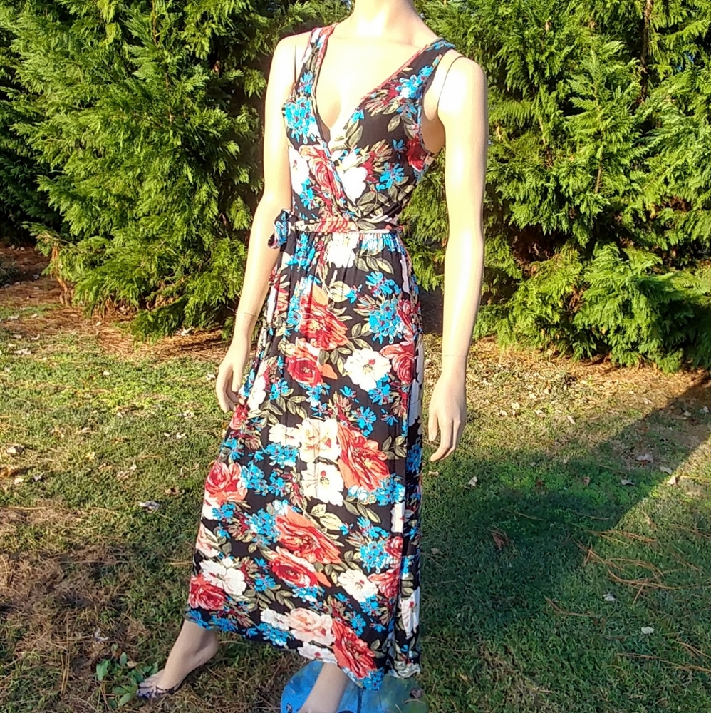 12 PM by Mon Ami Bohemian Floral Maxi Dress
